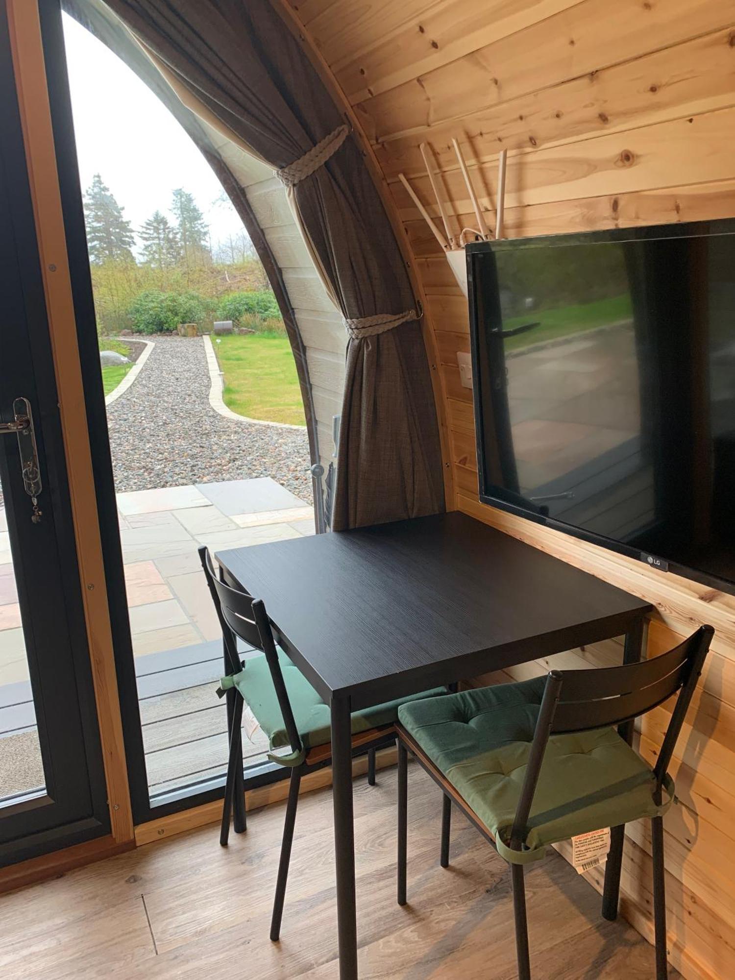 Red Squirrel Pod With Hot Tub Villa Oban Exterior foto