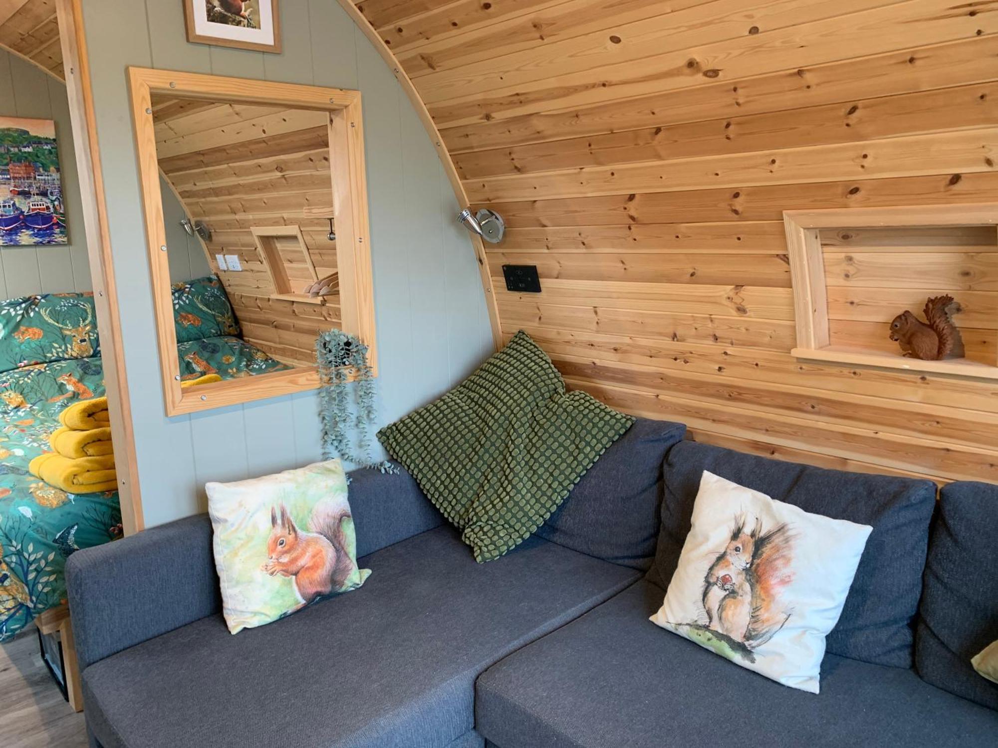 Red Squirrel Pod With Hot Tub Villa Oban Exterior foto