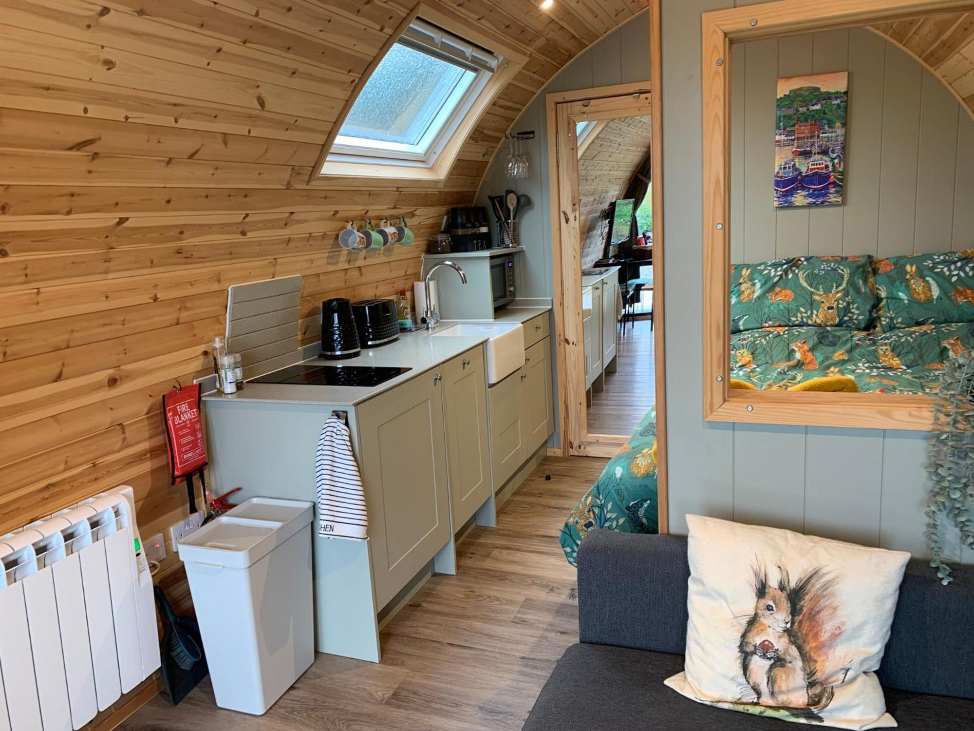 Red Squirrel Pod With Hot Tub Villa Oban Exterior foto
